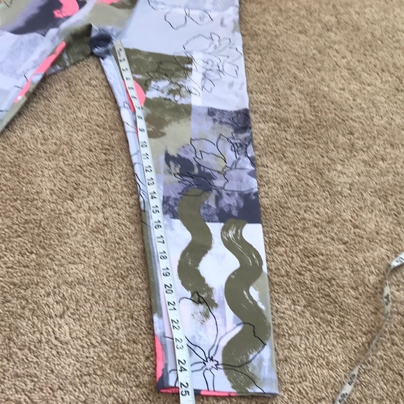 NWT! Calvin Klein large high waist 7/8 tights . - Picture 6 of 10